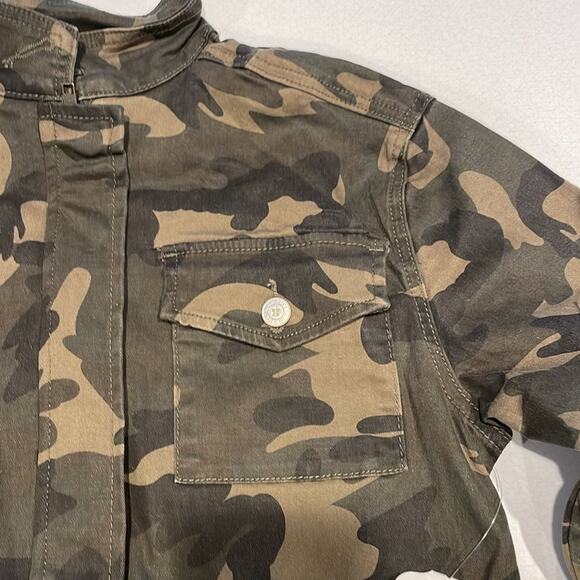 NWT Altar’d State Women’s Camo Jacket Size XS - Picture 4 of 9